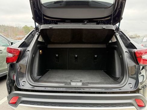 Used 2024 Chevrolet Trax LT image 15