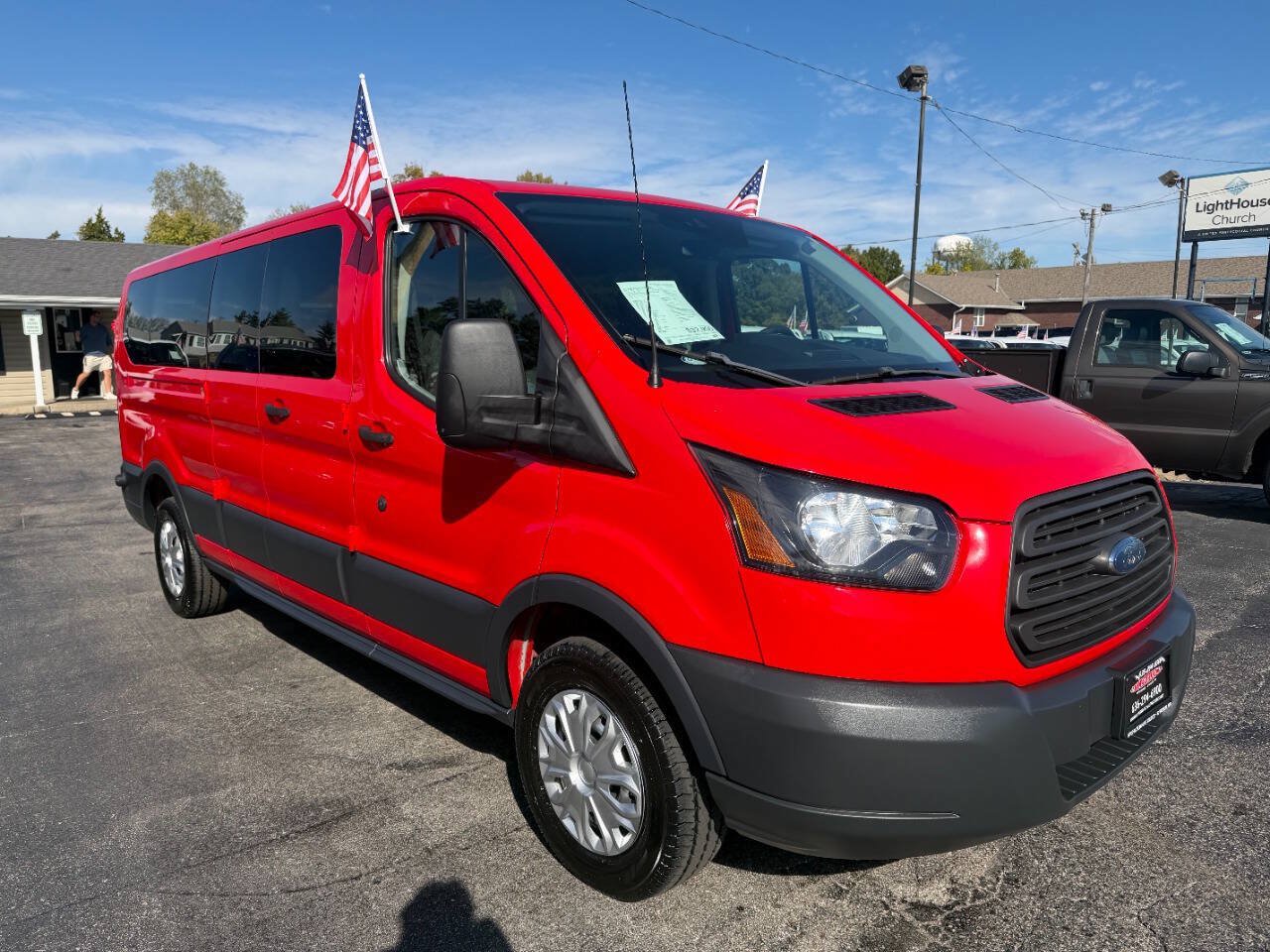 Used 2018 Ford Transit 350 XL RWD image 4