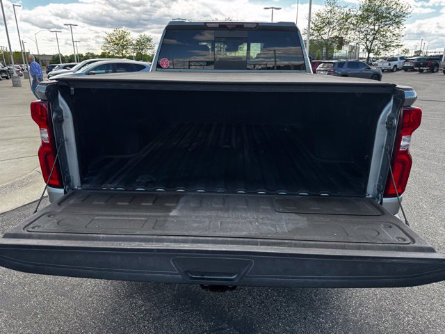 Used 2024 Chevrolet Silverado 3500 High Country w/ High Country Premium Package AWD/4WD image 11