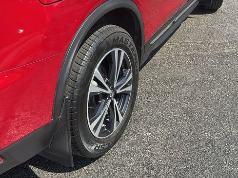 Used 2017 Nissan Rogue SL FWD image 8