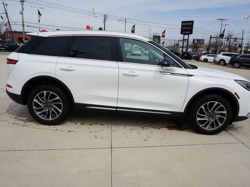 Used 2020 Lincoln Corsair FWD w/ Equipment Group 101A image 3