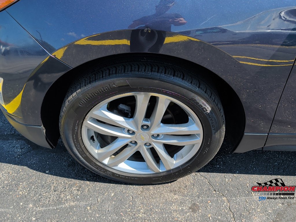 Used 2019 Chevrolet Equinox Premier FWD image 12
