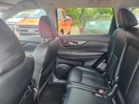 Used 2017 Nissan Rogue SL AWD/4WD image 21