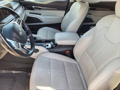 Used 2021 Kia Telluride EX w/ EX Premium Package image 11