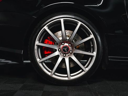 Used 2015 Mercedes-Benz SL 63 AMG image 16