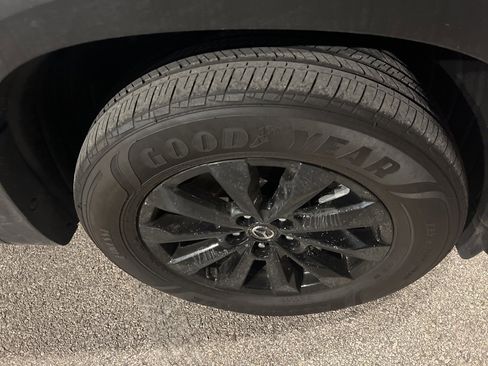 Used 2025 MAZDA CX-50 AWD 2.5 S w/ Preferred Package image 15