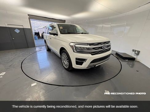 Used 2023 Ford Expedition Max Platinum AWD/4WD image 9