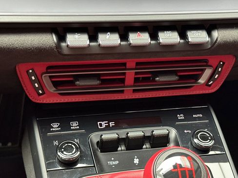 Used 2022 Porsche 911 GT3 image 23