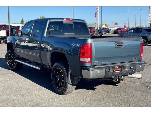 Used 2013 GMC Sierra 2500 SLT w/ SLT Convenience Package image 12