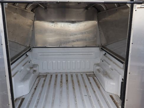 Used 2023 Ford Maverick XL image 8