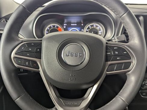 Used 2021 Jeep Cherokee Latitude Lux w/ Comfort/Convenience Group FWD image 14