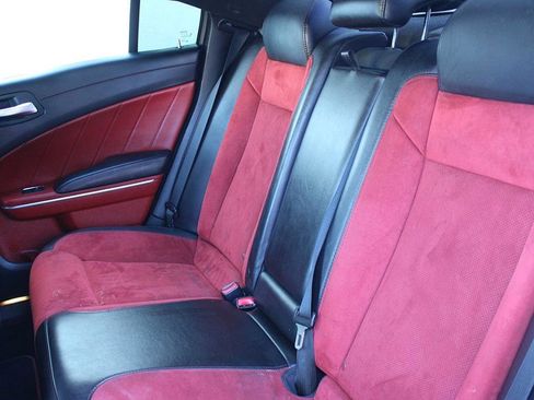 Used 2019 Dodge Charger Scat Pack w/ Plus Group image 17