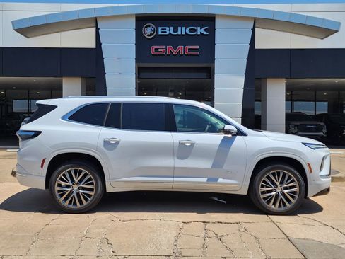 New 2026 Buick Enclave Avenir w/ Super Cruise Package AWD/4WD image 3