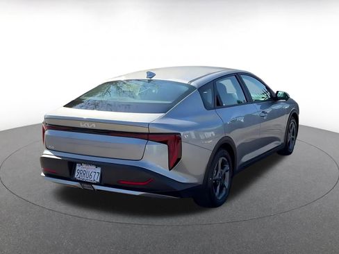 Used 2025 Kia K4 FWD image 14