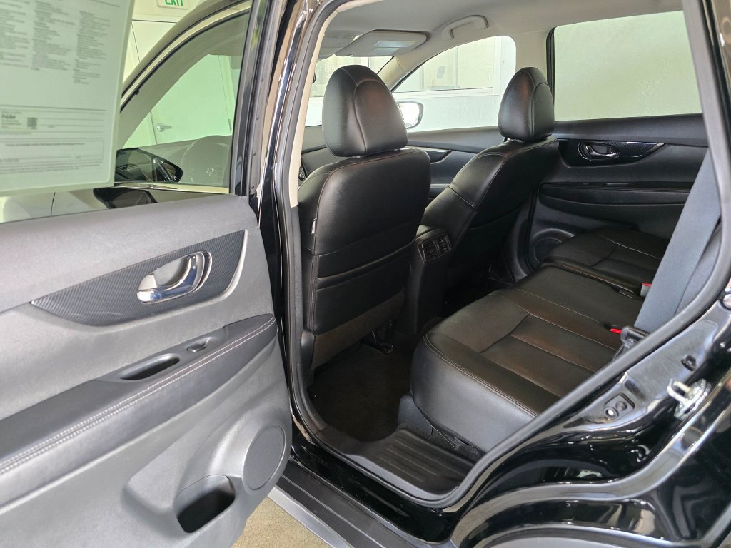 Used 2019 Nissan Rogue SL AWD/4WD image 27