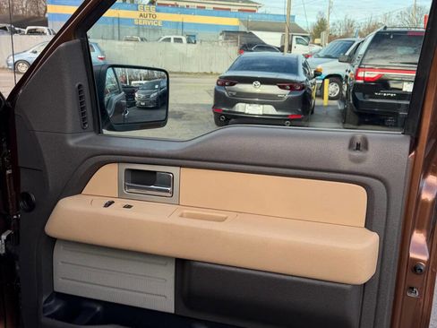 Used 2011 Ford F150 XLT w/ XLT Chrome Pkg image 18