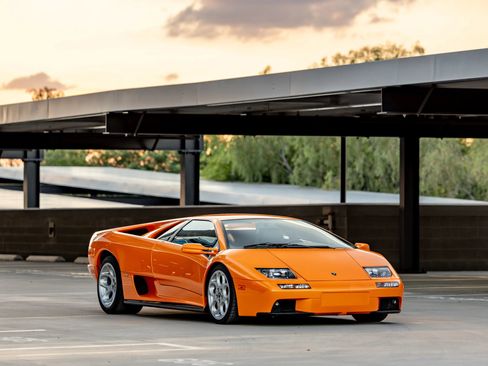 Used 2001 Lamborghini Diablo VT image 3