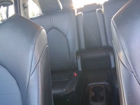 Used 2026 Toyota Highlander XLE AWD/4WD image 22
