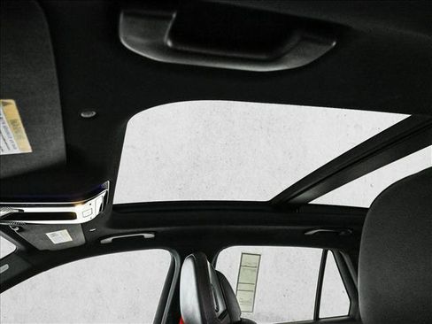 New 2026 Mercedes-Benz GLC 43 AMG 4MATIC image 17