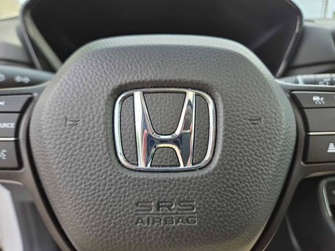 Used 2024 Honda CR-V EX image 23