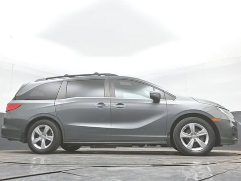 Used 2019 Honda Odyssey EX-L image 51