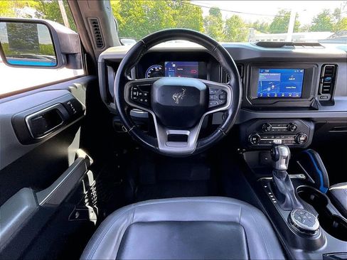 Used 2023 Ford Bronco Black Diamond AWD/4WD image 17