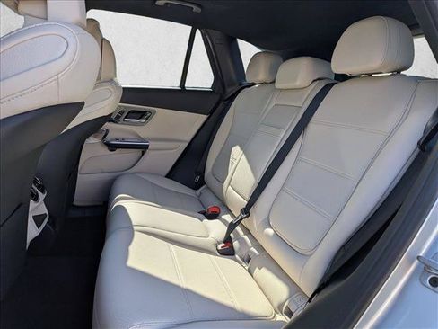 Used 2026 Mercedes-Benz GLC 300 image 14