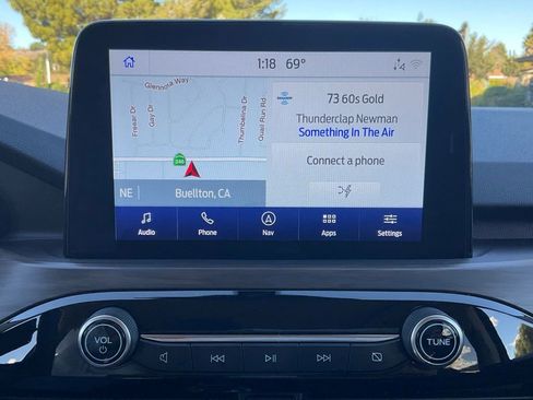 Used 2020 Ford Escape Titanium image 57