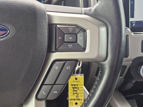 Used 2022 Ford F350 Lariat w/ Chrome Package image 26
