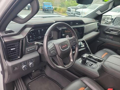 Used 2023 GMC Sierra 1500 AT4 w/ AT4 Premium Package image 21