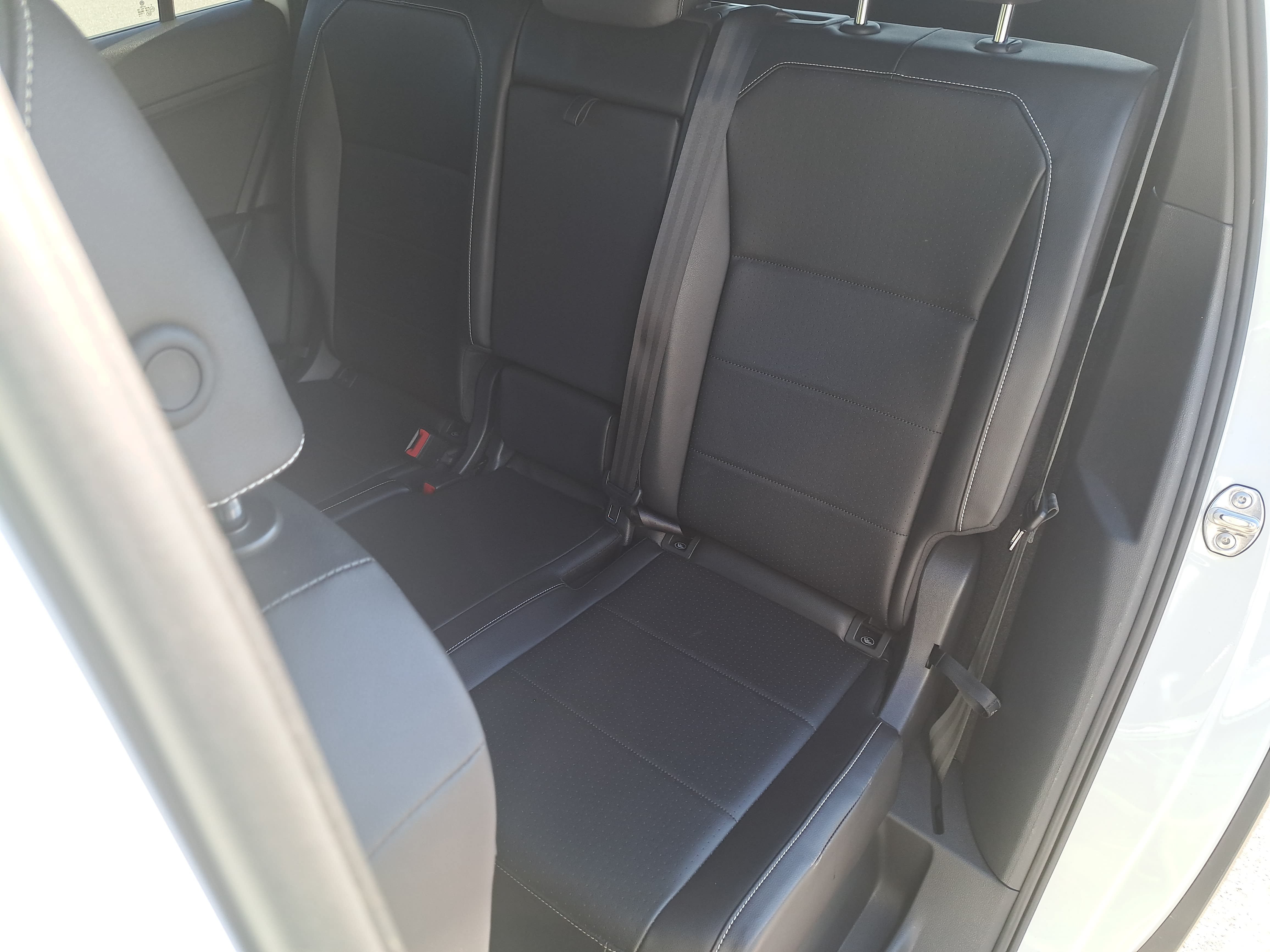 Certified 2021 Volkswagen Tiguan SE R-Line AWD/4WD image 14