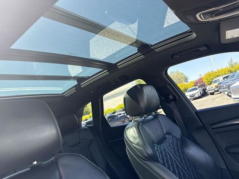Used 2018 Audi SQ5 Prestige AWD/4WD image 24