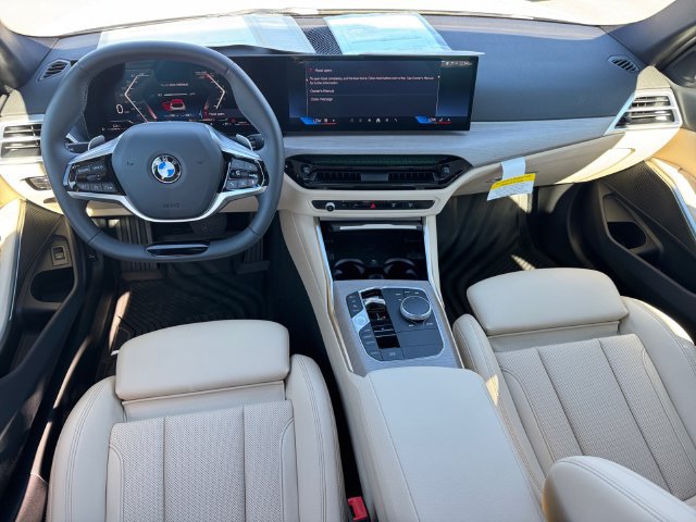 Used 2025 BMW 330i xDrive Sedan w/ Premium Package AWD/4WD image 15