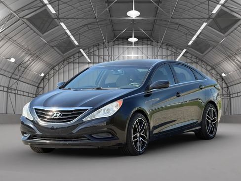 Used 2012 Hyundai Sonata GLS w/ Popular Equipment Pkg FWD image 6