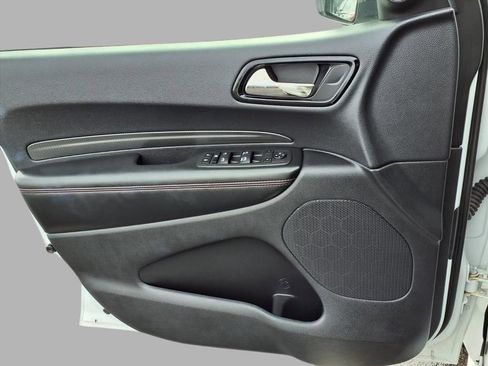 Used 2023 Dodge Durango GT image 16