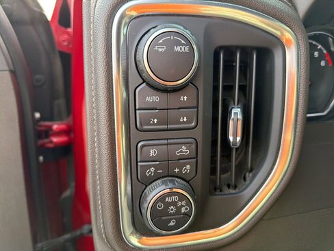 Used 2021 Chevrolet Silverado 1500 LTZ image 38