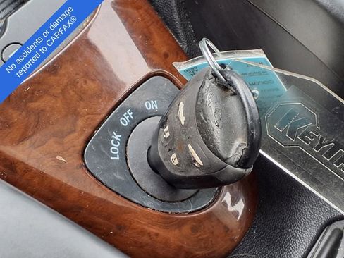 Used 2010 Saab 9-3 2.0T w/ Comfort Package image 27