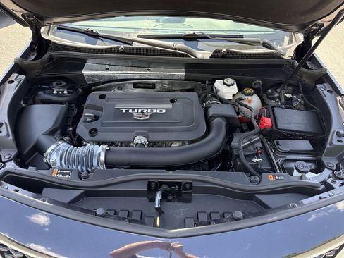 Used 2022 Cadillac XT4 Sport w/ Comfort Package image 37