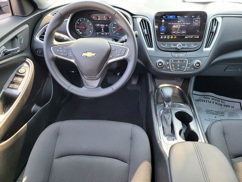 New 2025 Chevrolet Malibu LT w/ Sport Edition image 18