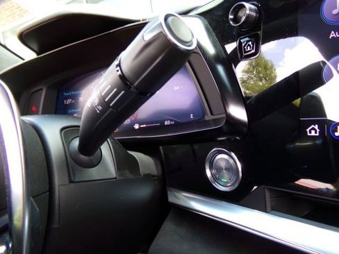 Used 2022 Chevrolet Corvette Stingray Premium Cpe image 19