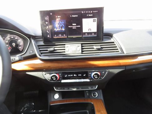 Used 2022 Audi Q5 2.0T Prestige image 26