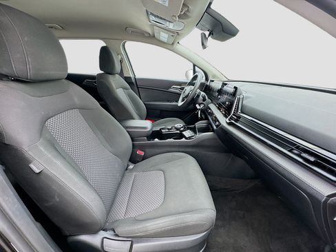 Used 2023 Kia Sportage LX AWD/4WD image 19