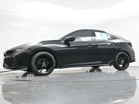 Used 2018 Honda Civic Sport image 36