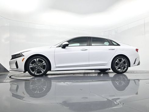 Certified 2022 Kia K5 LXS AWD/4WD image 39