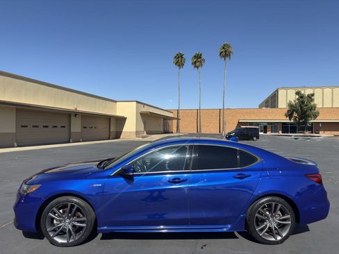 Used 2018 Acura TLX V6 w/ Technology & A-SPEC Pkg FWD image 4