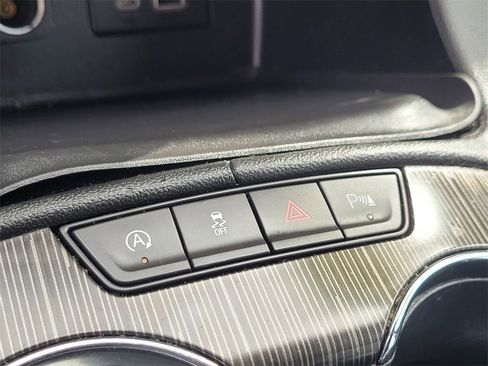 Used 2021 GMC Acadia SLT w/ Preferred Package image 25