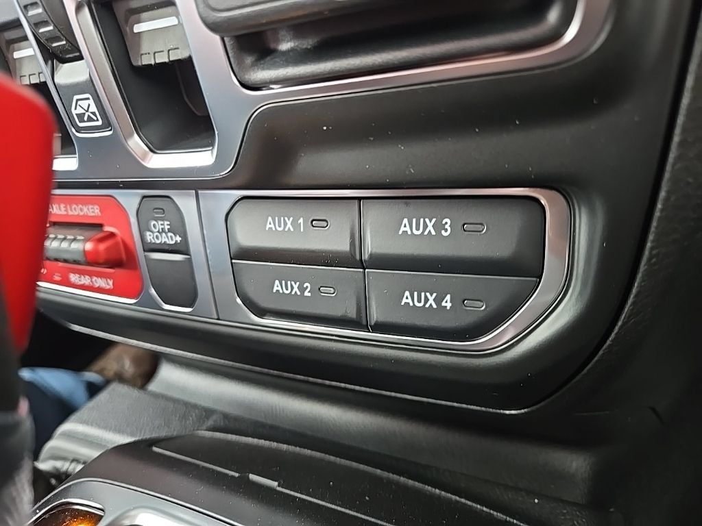 New 2026 Jeep Gladiator Mojave AWD/4WD image 67