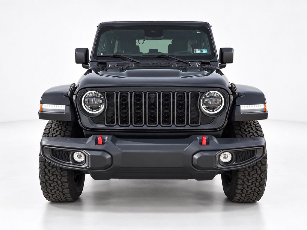 Used 2025 Jeep Wrangler Unlimited Rubicon w/ Safety Group AWD/4WD image 3