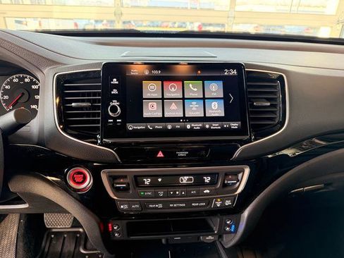 Used 2024 Honda Ridgeline Black Edition image 13