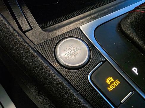 Used 2016 Volkswagen GTI SE w/ Lighting Package (SEL) image 34